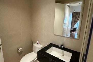 Pavilion Ceylon Hill