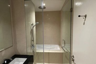 Pavilion Ceylon Hill