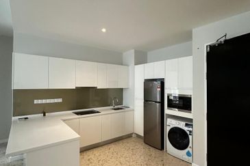 Pavilion Ceylon Hill