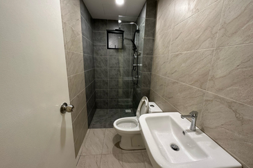 The Hipster @ Taman Desa