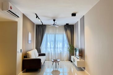 Savvy @ Riana Dutamas