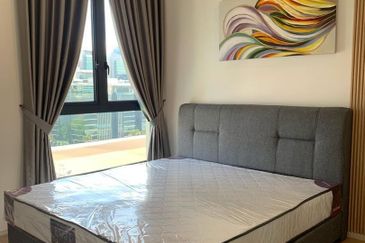 Laurel Residence