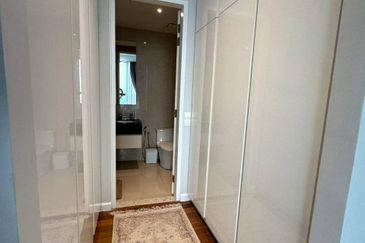 Pavilion Ceylon Hill