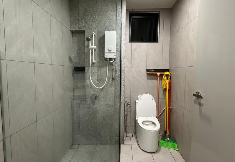 Emerald 9 Condominium