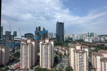 Savvy @ Riana Dutamas