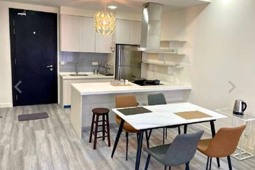 Sixceylon Condominium