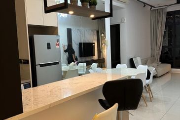 Waltz Residences @ Paradigm Garden City