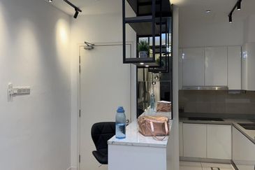 Waltz Residences @ Paradigm Garden City