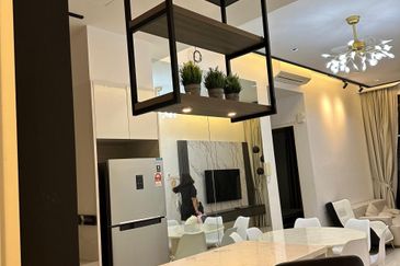 Waltz Residences @ Paradigm Garden City