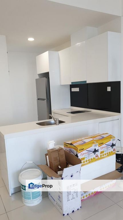 AVARA, 3 BEDROOMS FOR SALE, SEPUTEH, KUALA LUMPUR., Kuala Lumpur, Seputeh