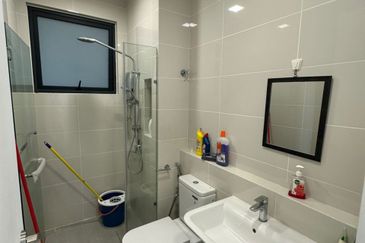 Waltz Residences @ Paradigm Garden City