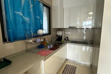 Waltz Residences @ Paradigm Garden City