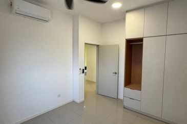 Savvy @ Riana Dutamas