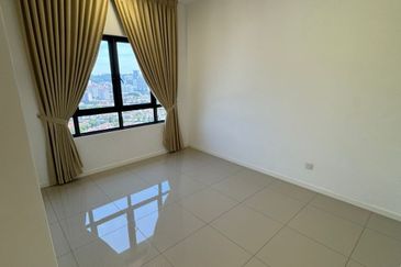 Savvy @ Riana Dutamas