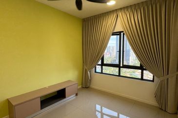 Savvy @ Riana Dutamas