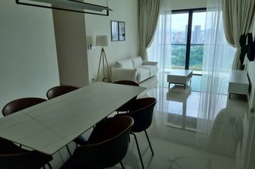 Residensi Solaris Parq