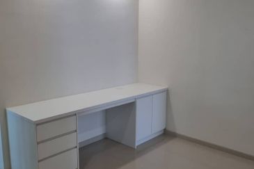 Residensi Solaris Parq