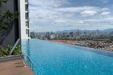 Waltz Residences @ Paradigm Garden City