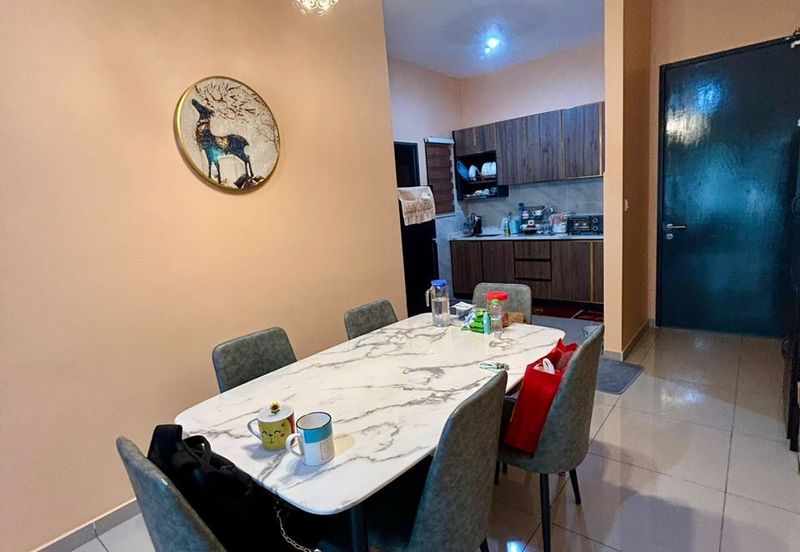 The Hipster @ Taman Desa