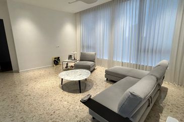 Pavilion Ceylon Hill