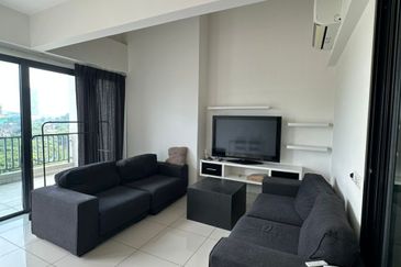 28 Boulevard (28 BLVD)