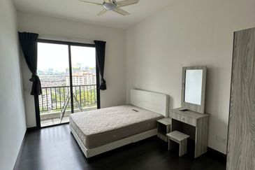 28 Boulevard (28 BLVD)