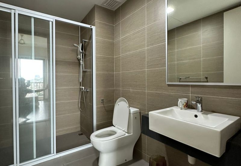 28 Boulevard (28 BLVD)