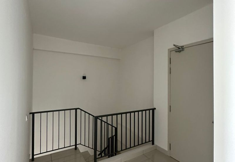 28 Boulevard (28 BLVD)