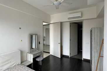 28 Boulevard (28 BLVD)