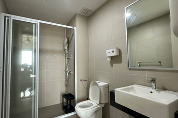 28 Boulevard (28 BLVD)