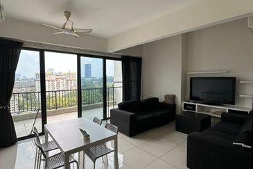 28 Boulevard (28 BLVD)