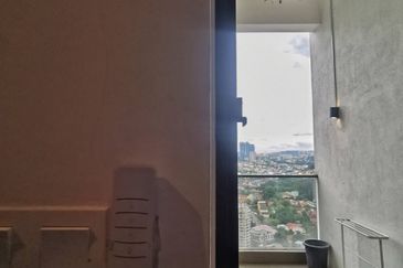 The Establishment (Alila Bangsar )