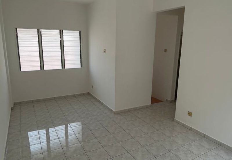 Desa Mutiara Apartment