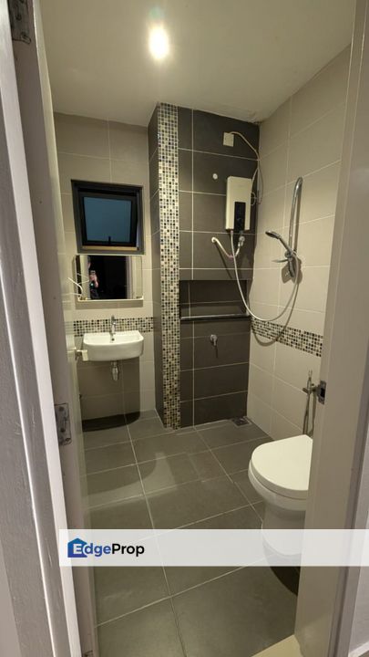 THE VYNE, 2 BEDROOMS FOR SALE, SUNGAI BESI, KUALA LUMPUR., Kuala Lumpur, Salak Selatan