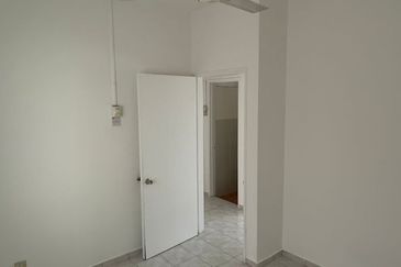 Desa Mutiara Apartment