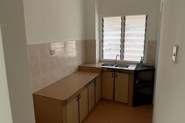 Desa Mutiara Apartment