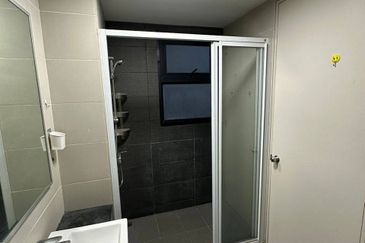 28 Boulevard (28 BLVD)