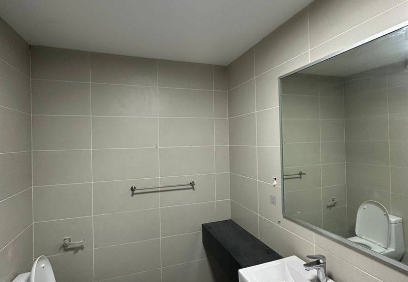 28 Boulevard (28 BLVD)