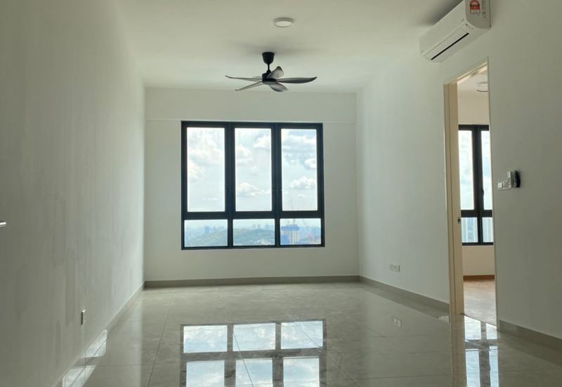 East Parc @ Menjalara