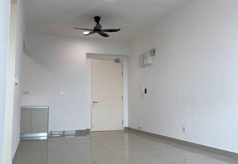 East Parc @ Menjalara