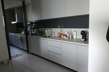 Astrea Residence (Residensi Astrea)