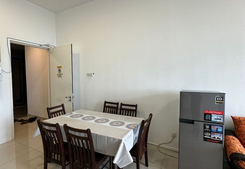 Waltz Residences @ Paradigm Garden City