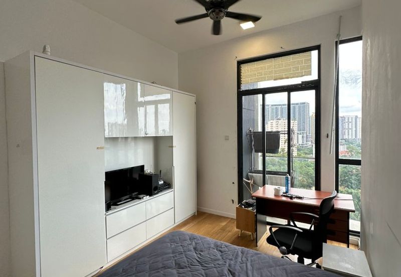 Waltz Residences @ Paradigm Garden City