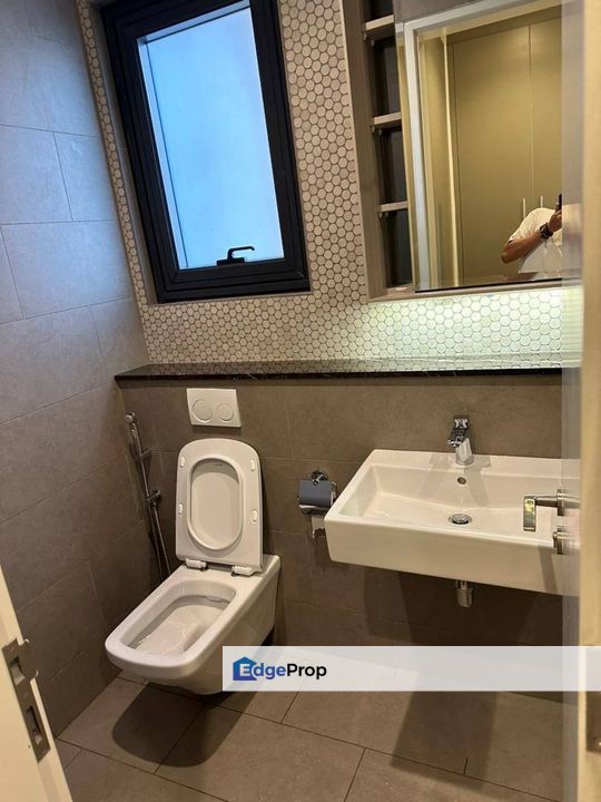 LUCENTIA, 2 BEDROOMS FOR SALE, PUDU, KUALA LUMPUR., Kuala Lumpur, Bukit Bintang