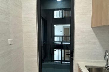 Aradia Residence @ Lake City