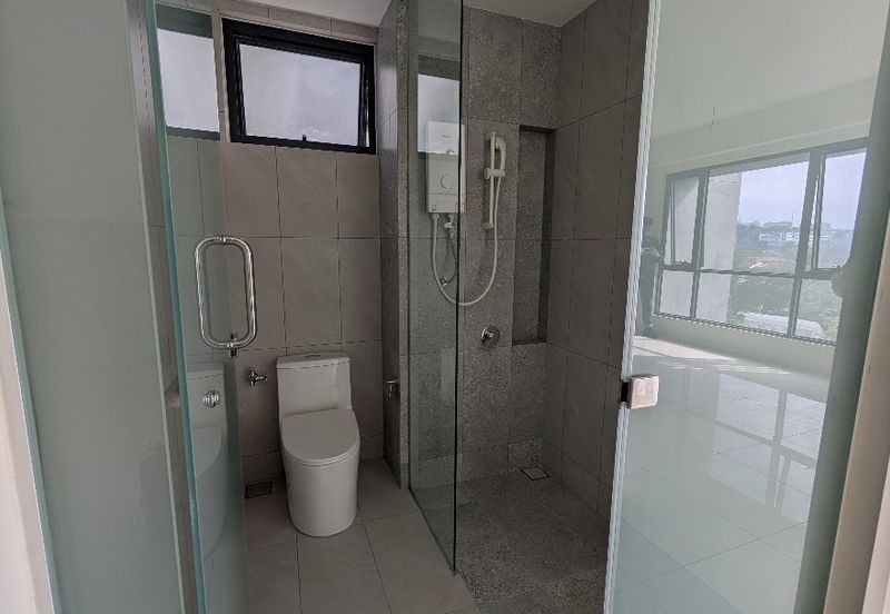 Emerald 9 Condominium