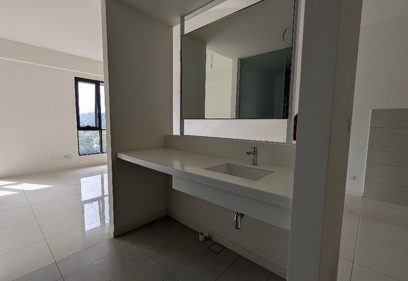 Emerald 9 Condominium