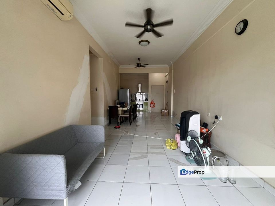 FIRST RESIDENCE, 3 BEDROOM FOR SALES, KEPONG, KUALA LUMPUR, Kuala Lumpur, Kepong