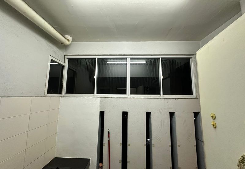 First Residence (Residensi Unggul)