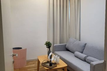 Residensi Solaris Parq